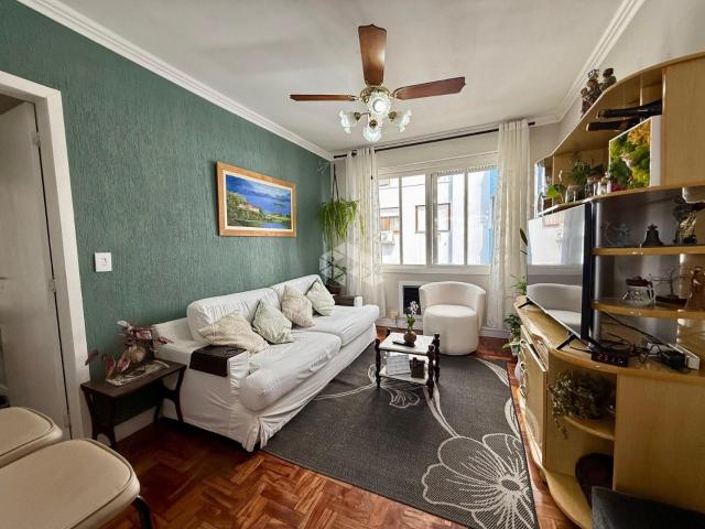 Apartamento para Venda em Porto Alegre/RS Santana 3 Quartos