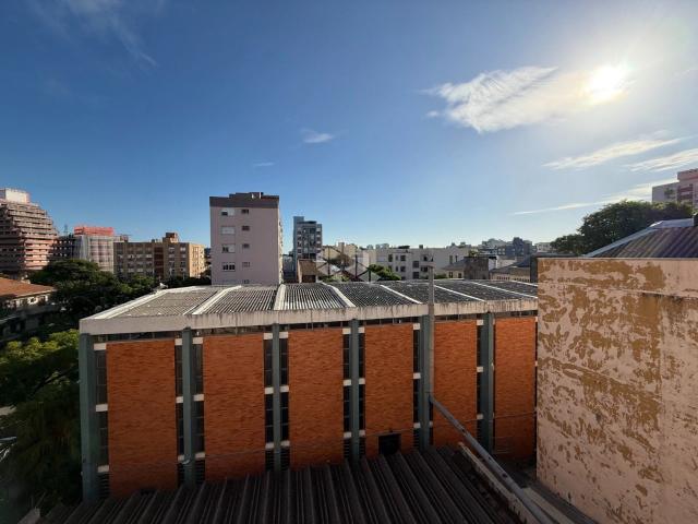 Apartamento para Venda em Porto Alegre/RS Santana 3 Quartos