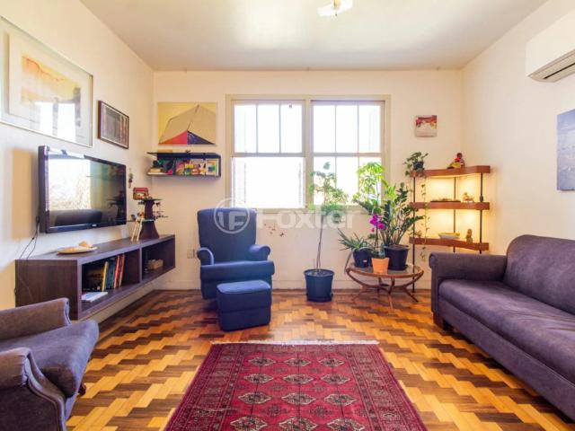 Apartamento para Venda em Porto Alegre/RS Santana 3 Quartos