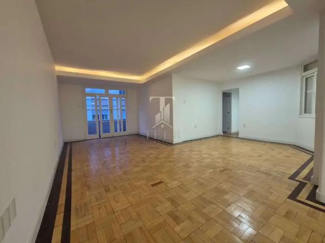 Apartamento para Venda em Porto Alegre/RS Santana 3 Quartos