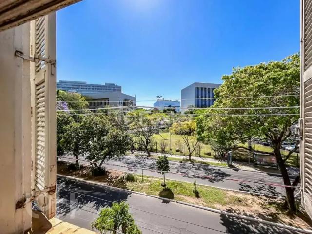 Apartamento para Venda em Porto Alegre/RS Santana 2 Quartos