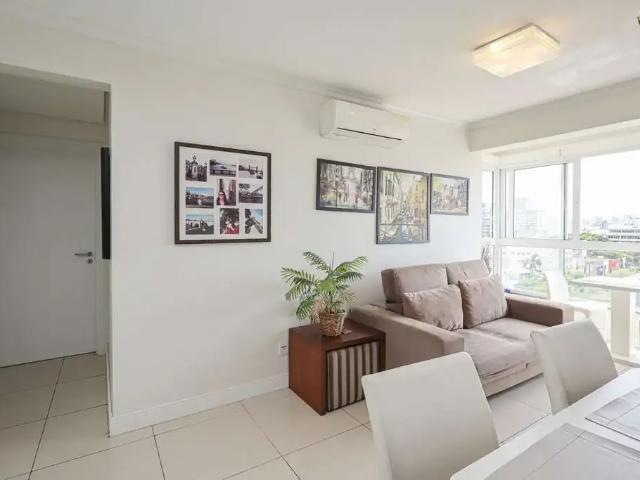 Apartamento para Venda em Porto Alegre/RS Santana 2 Quartos