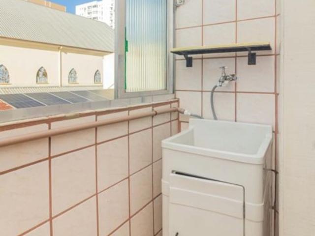 Apartamento para Venda em Porto Alegre/RS Santana 2 Quartos