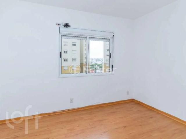 Apartamento para Venda em Porto Alegre/RS Santo Antônio 3 Quartos