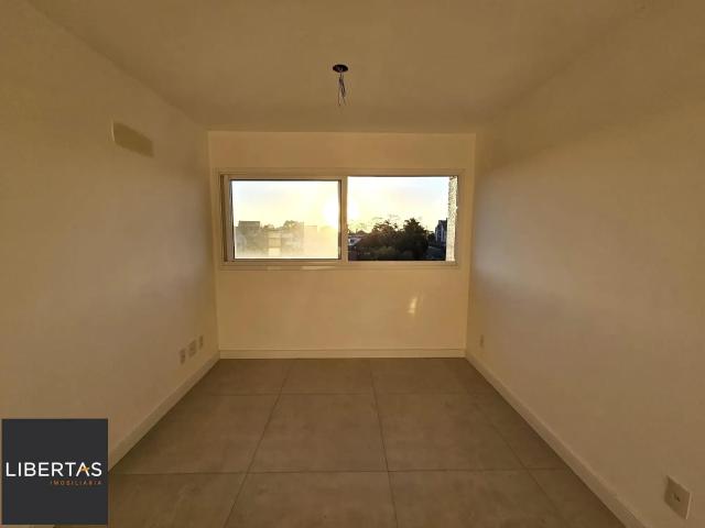 Apartamento para Venda em Porto Alegre/RS Santo Antônio 3 Quartos