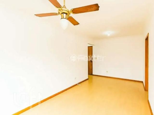 Apartamento para Venda em Porto Alegre/RS Santo Antônio 1 Quartos