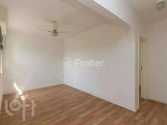 Apartamento para Venda em Porto Alegre/RS Santo Antônio 2 Quartos