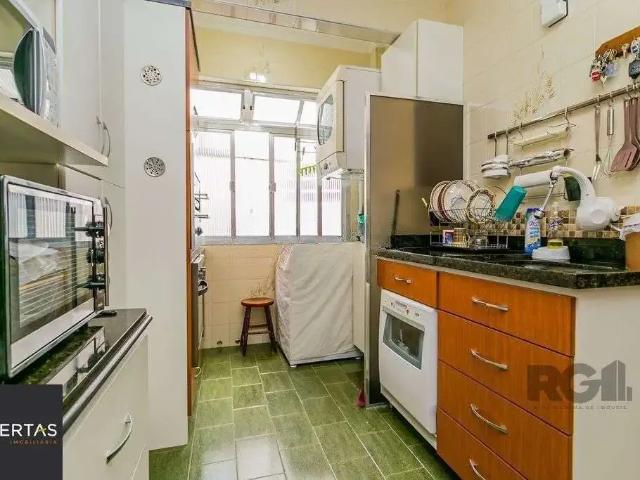 Apartamento para Venda em Porto Alegre/RS Santo Antônio 2 Quartos