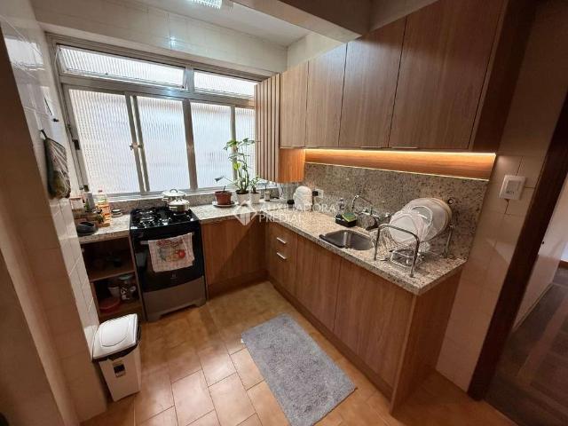 Apartamento para Venda em Porto Alegre/RS Santo Antônio 2 Quartos