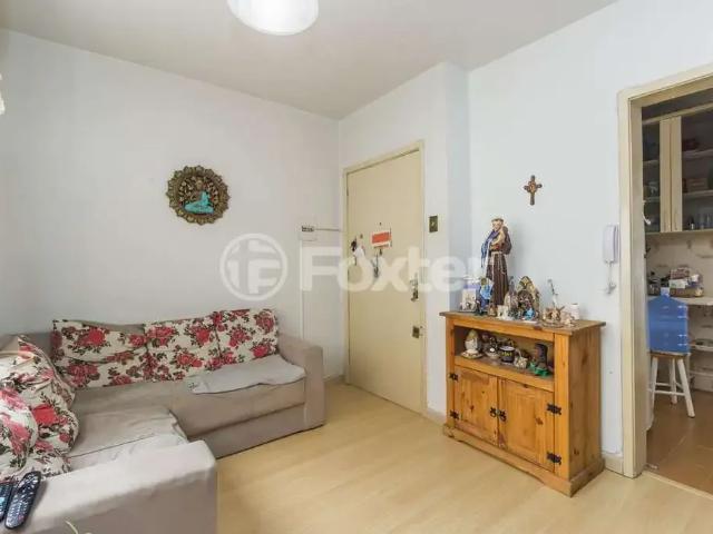 Apartamento para Venda em Porto Alegre/RS Santo Antônio 2 Quartos