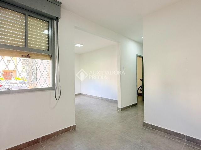 Apartamento para Venda em Porto Alegre/RS Santo Antônio 2 Quartos