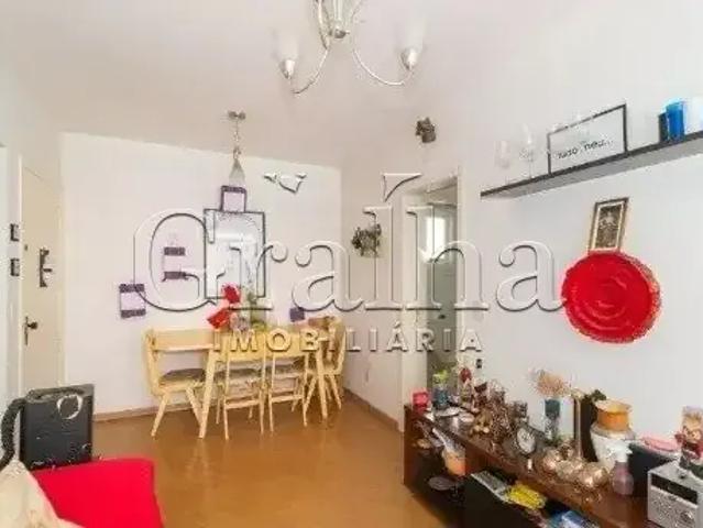 Apartamento para Venda em Porto Alegre/RS Santo Antônio 2 Quartos