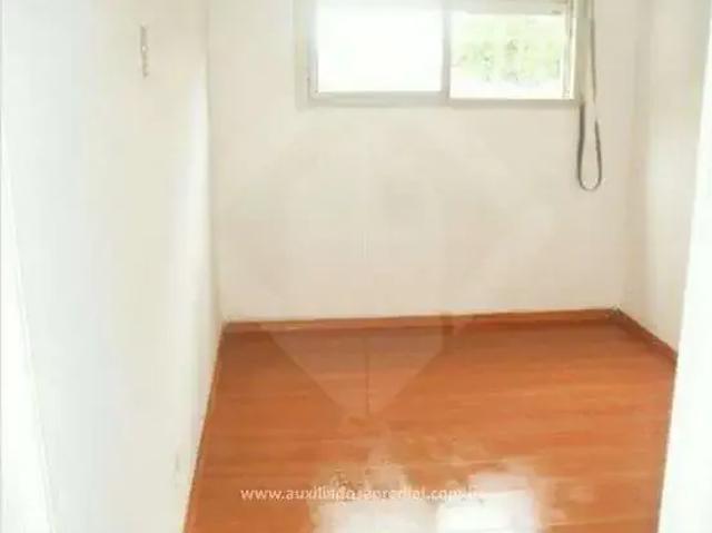 Apartamento para Venda em Porto Alegre/RS Santo Antônio 2 Quartos