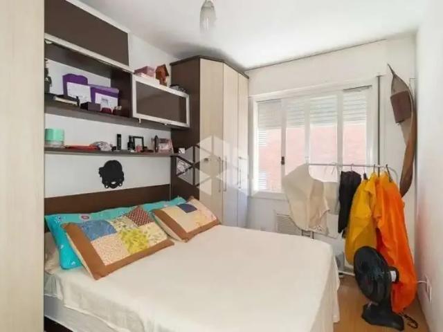 Apartamento para Venda em Porto Alegre/RS Santo Antônio 2 Quartos