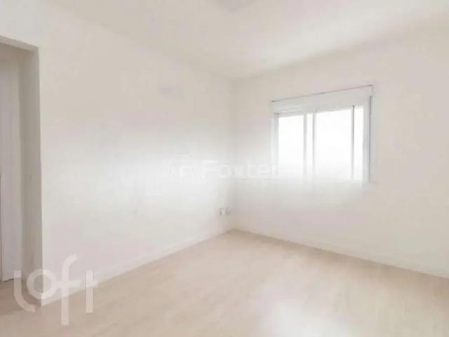 Apartamento para Venda em Porto Alegre/RS Santo Antônio 2 Quartos