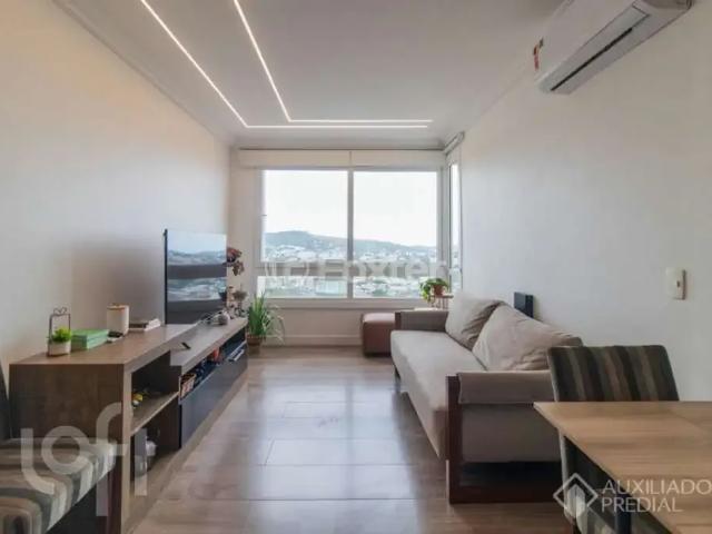 Apartamento para Venda em Porto Alegre/RS Santo Antônio 2 Quartos