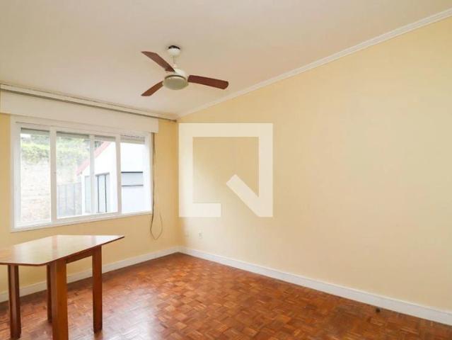 Apartamento para Venda em Porto Alegre/RS Santo Antônio 2 Quartos