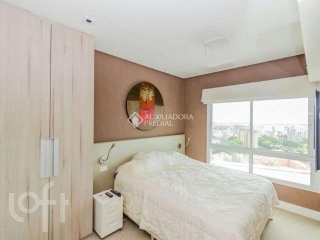 Apartamento para Venda em Porto Alegre/RS Três Figueiras 2 Quartos