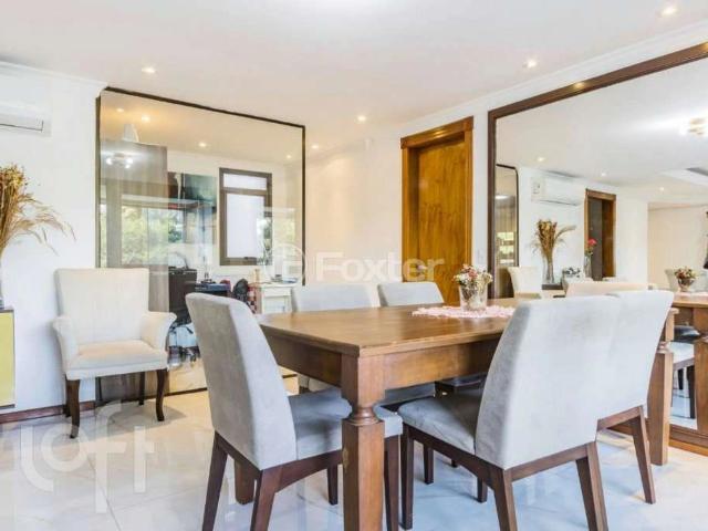 Apartamento para Venda em Porto Alegre/RS Três Figueiras 3 Quartos
