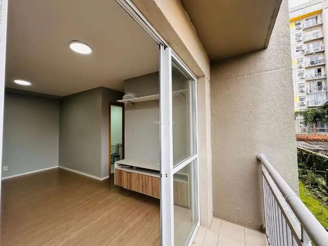 Apartamento para Venda em Porto Alegre/RS Tristeza 2 Quartos