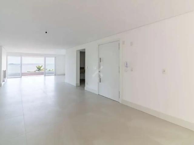 Apartamento para Venda em Porto Alegre/RS Tristeza 3 Quartos