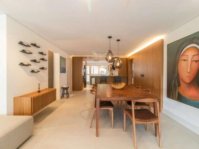 Apartamento para Venda em Porto Alegre/RS Vila Conceição 3 Quartos