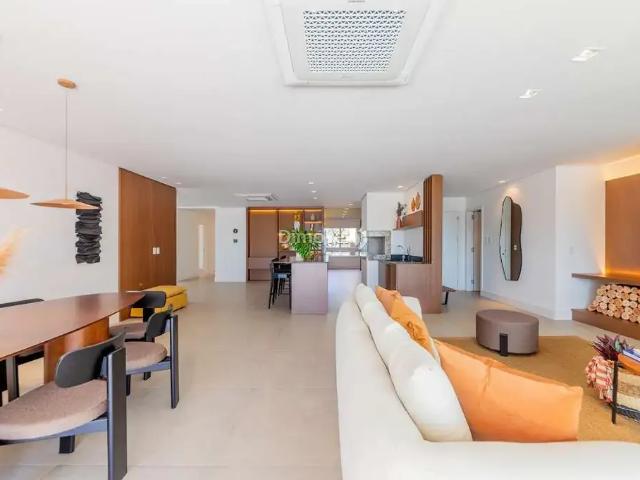 Apartamento para Venda em Porto Alegre/RS Vila Assunção 3 Quartos