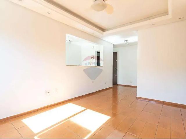 Apartamento para Venda em Porto Alegre/RS Vila Ipiranga 2 Quartos