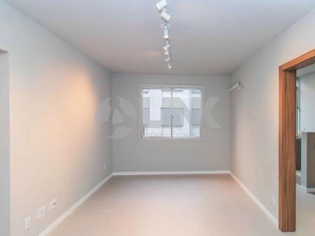 Apartamento para Venda em Porto Alegre/RS Vila Ipiranga 2 Quartos