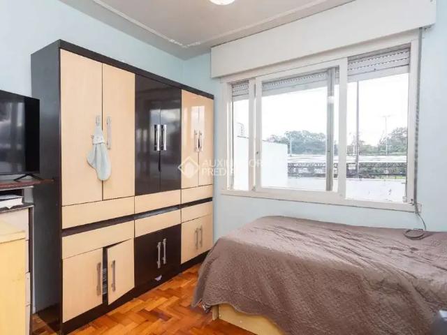 Apartamento para Venda em Porto Alegre/RS Vila Ipiranga 2 Quartos