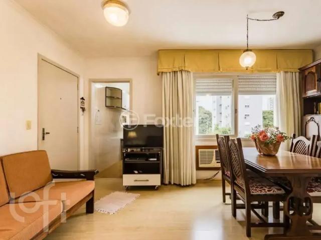 Apartamento para Venda em Porto Alegre/RS Vila Ipiranga 2 Quartos
