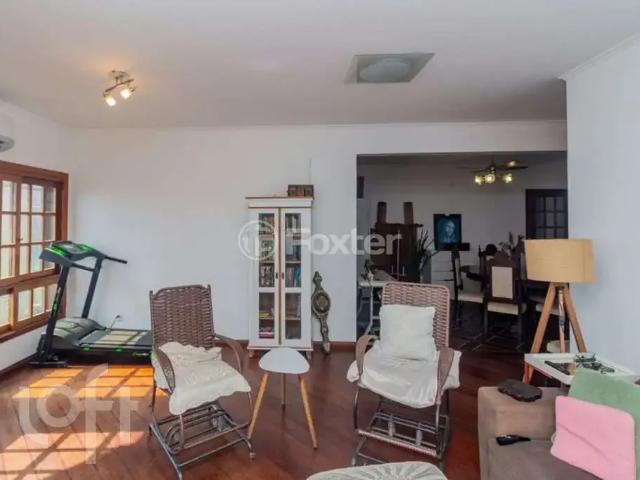Apartamento para Venda em Porto Alegre/RS Vila Jardim 3 Quartos