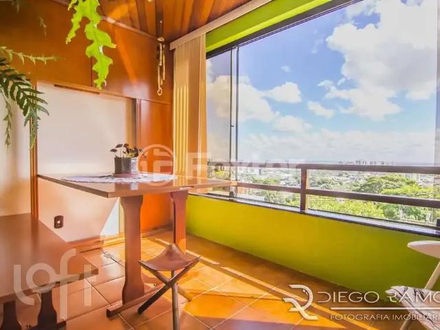 Apartamento para Venda em Porto Alegre/RS Vila Jardim 3 Quartos