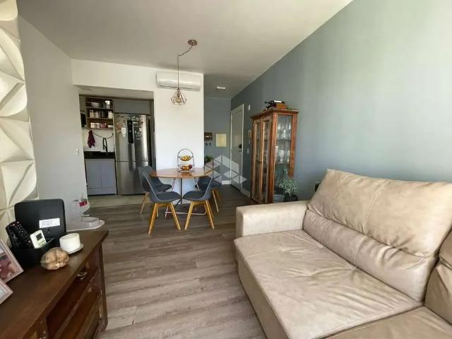 Apartamento para Venda em Porto Alegre/RS Vila Nova 2 Quartos