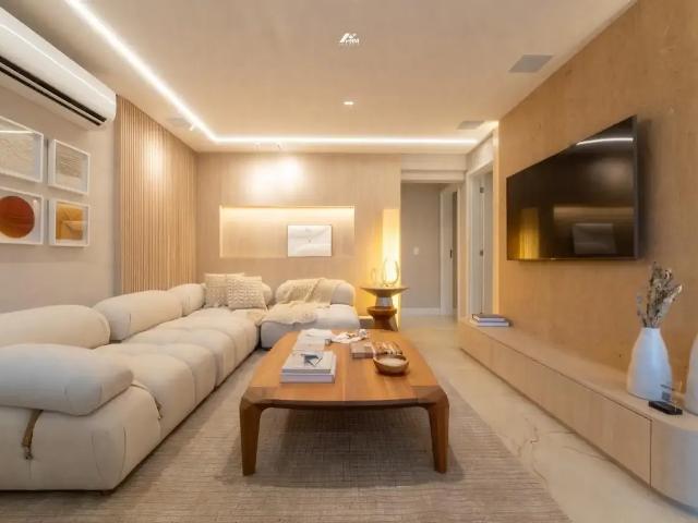 Apartamento para Venda em Porto Belo/SC Centro 3 Quartos