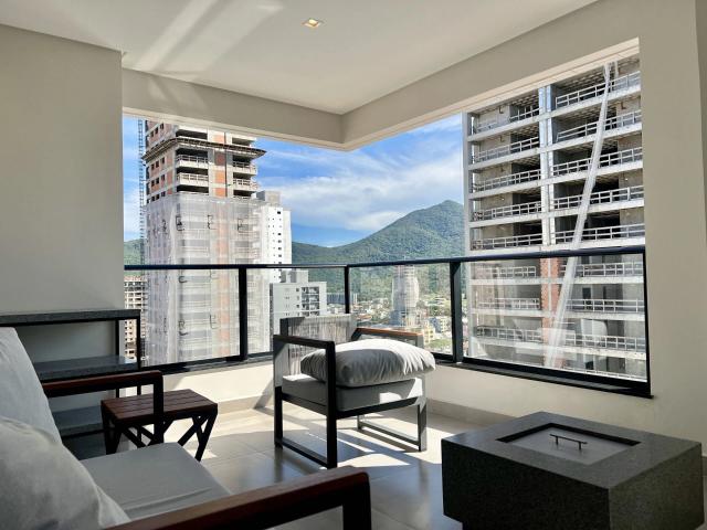 Apartamento para Venda em Porto Belo/SC Centro 3 Quartos