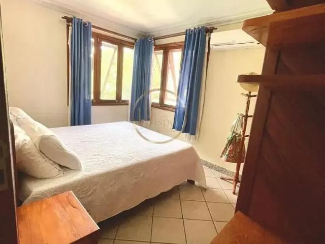 Apartamento para Venda em Porto Seguro/BA Praia De Taperapuan 3 Quartos