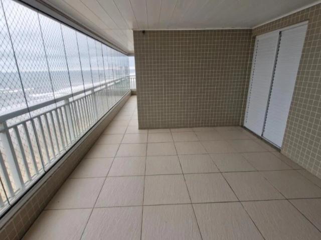 Apartamento para Venda em Praia Grande/SP Aviação 4 Quartos