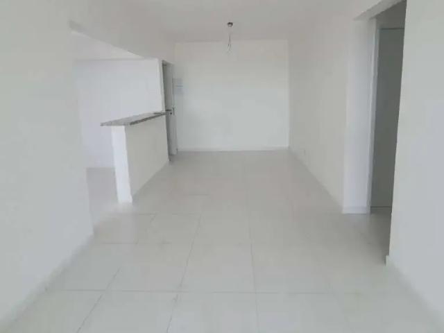 Apartamento para Venda em Praia Grande/SP Aviação 2 Quartos