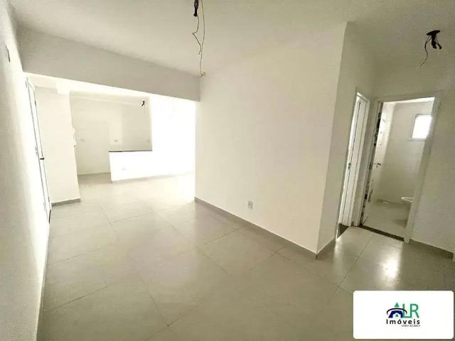 Apartamento para Venda em Praia Grande/SP Aviação 2 Quartos