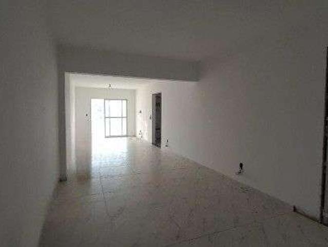 Apartamento para Venda em Praia Grande/SP Aviação 3 Quartos