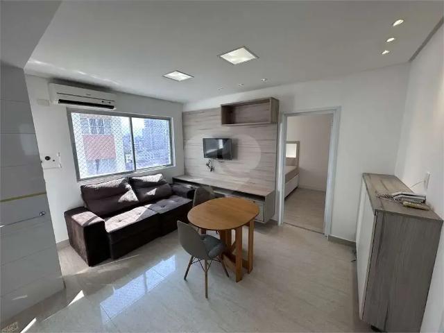 Apartamento para Venda em Praia Grande/SP Boqueirão 1 Quartos