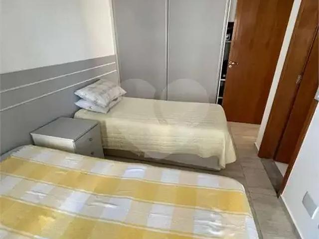 Apartamento para Venda em Praia Grande/SP Boqueirão 2 Quartos