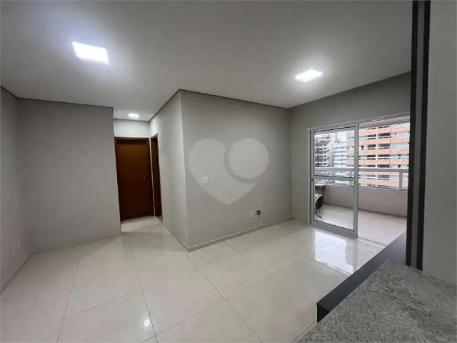 Apartamento para Venda em Praia Grande/SP Boqueirão 2 Quartos