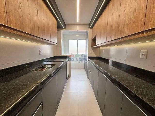 Apartamento para Venda em Praia Grande/SP Boqueirão 2 Quartos