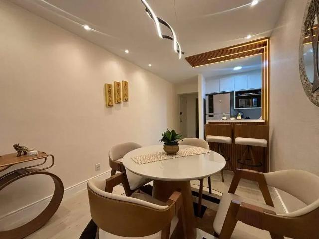Apartamento para Venda em Praia Grande/SP Canto do Forte 2 Quartos