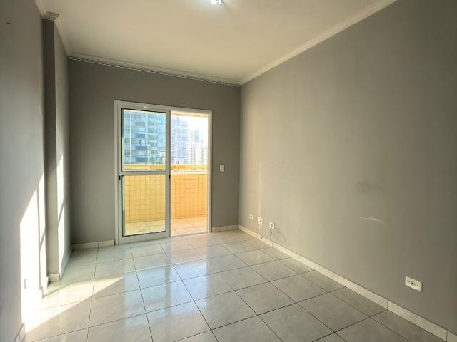 Apartamento para Venda em Praia Grande/SP Guilhermina 1 Quartos