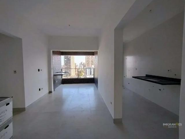Apartamento para Venda em Praia Grande/SP Guilhermina 2 Quartos