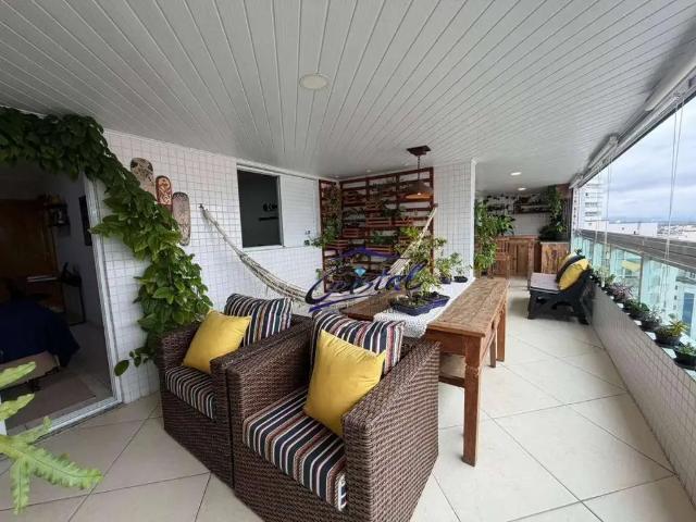 Apartamento para Venda em Praia Grande/SP Guilhermina 2 Quartos