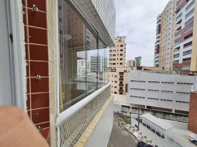 Apartamento para Venda em Praia Grande/SP Guilhermina 2 Quartos
